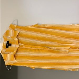 Gorgeous yellow blouse